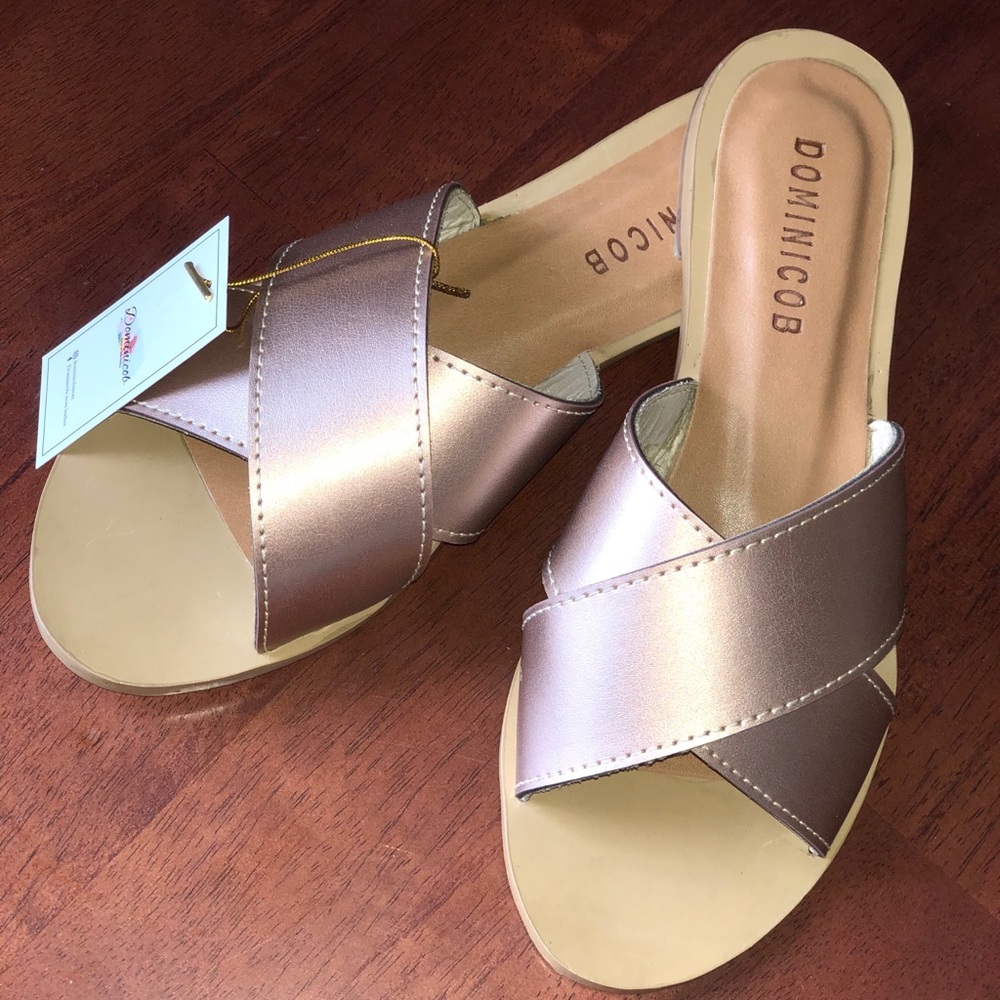 Leather sandals